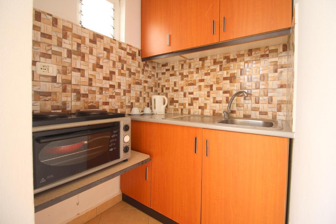 Lengu Holidays Houses Sarande Exterior photo