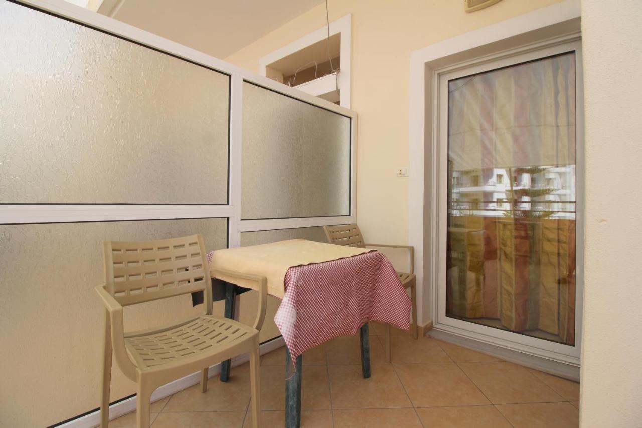 Lengu Holidays Houses Sarande Exterior photo