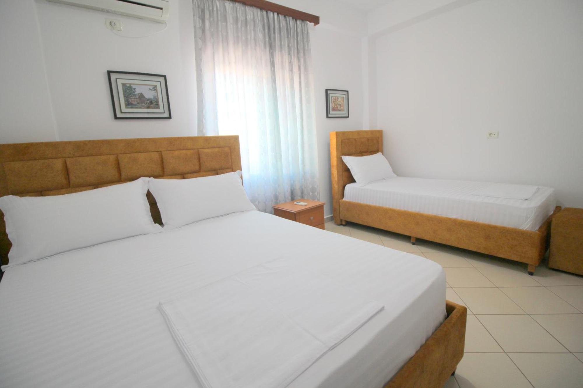 Lengu Holidays Houses Sarande Exterior photo