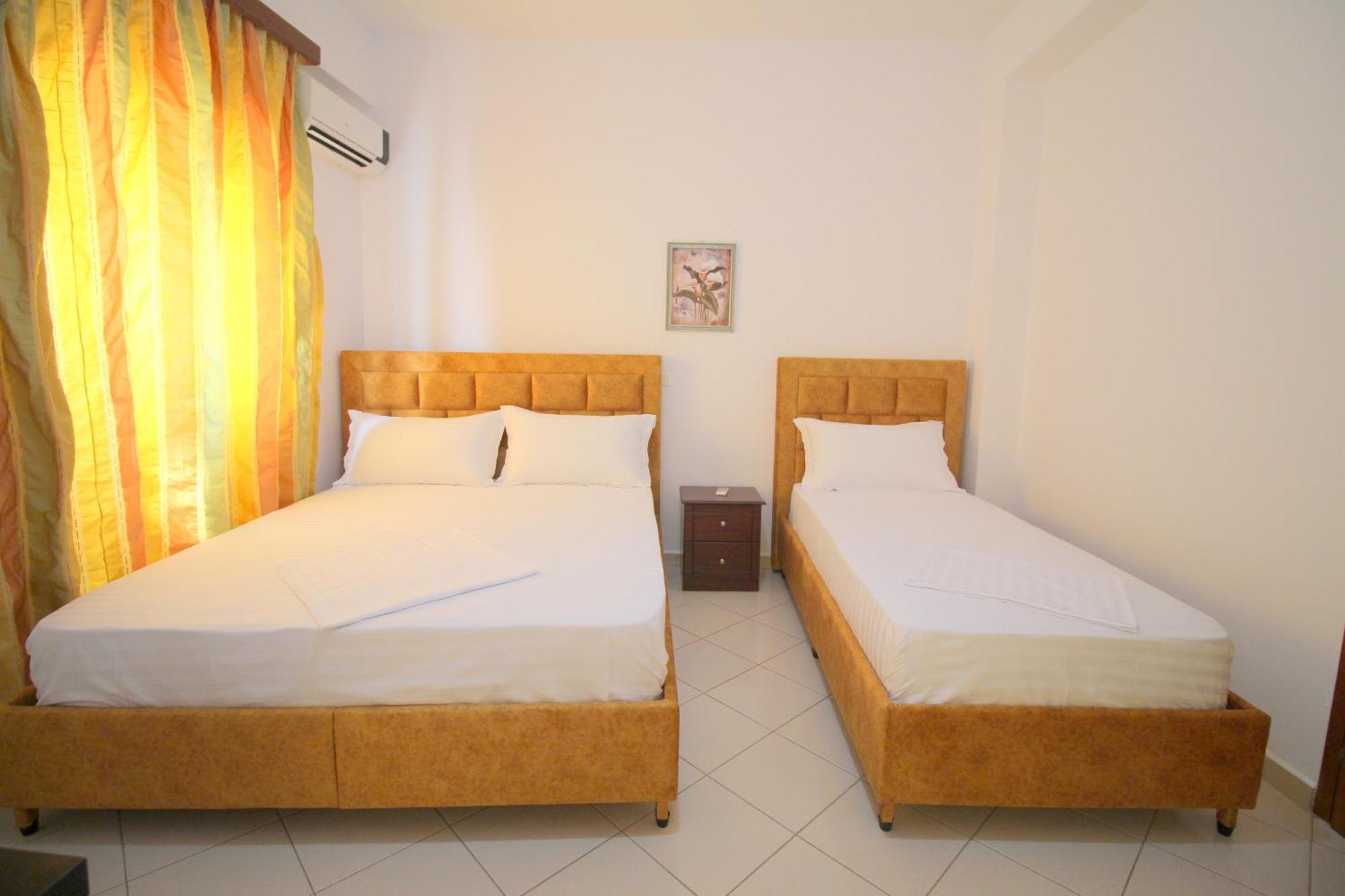 Lengu Holidays Houses Sarande Exterior photo