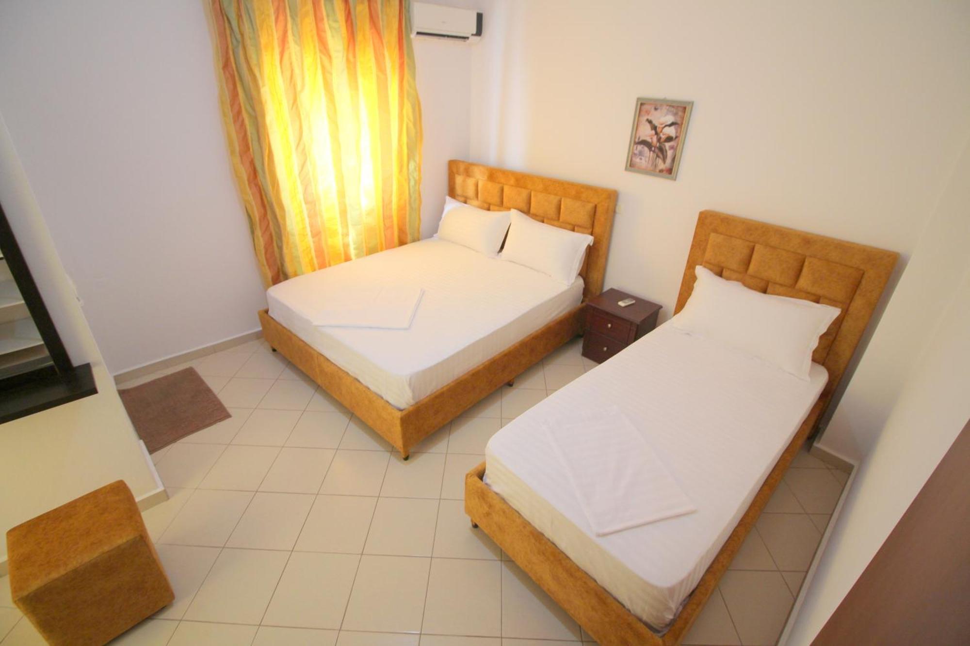 Lengu Holidays Houses Sarande Exterior photo