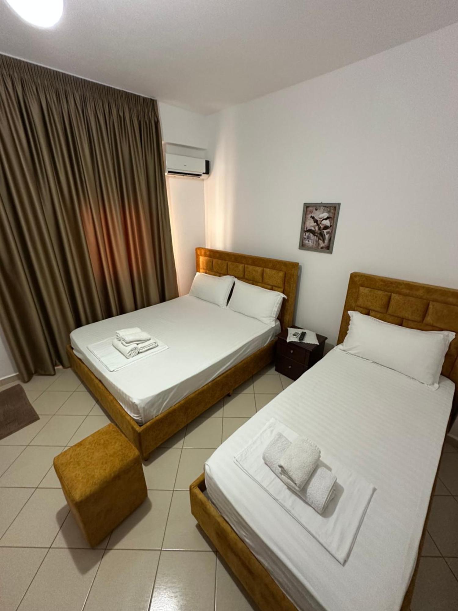 Lengu Holidays Houses Sarande Exterior photo